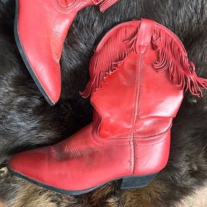 VINTAGE // Laredo Red Cowboy Cowgirl Boots with Fringe
